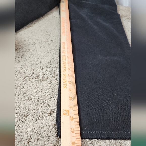 Women's Highest Rise Straight Ankle Black Jeans - Universal Thread - Size 8 - Picture 11 of 12